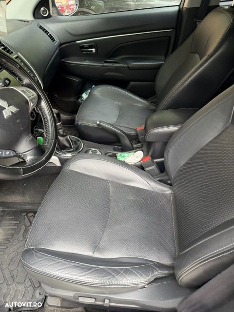 Mitsubishi ASX 1.8 DID 4WD Instyle U06 - 9