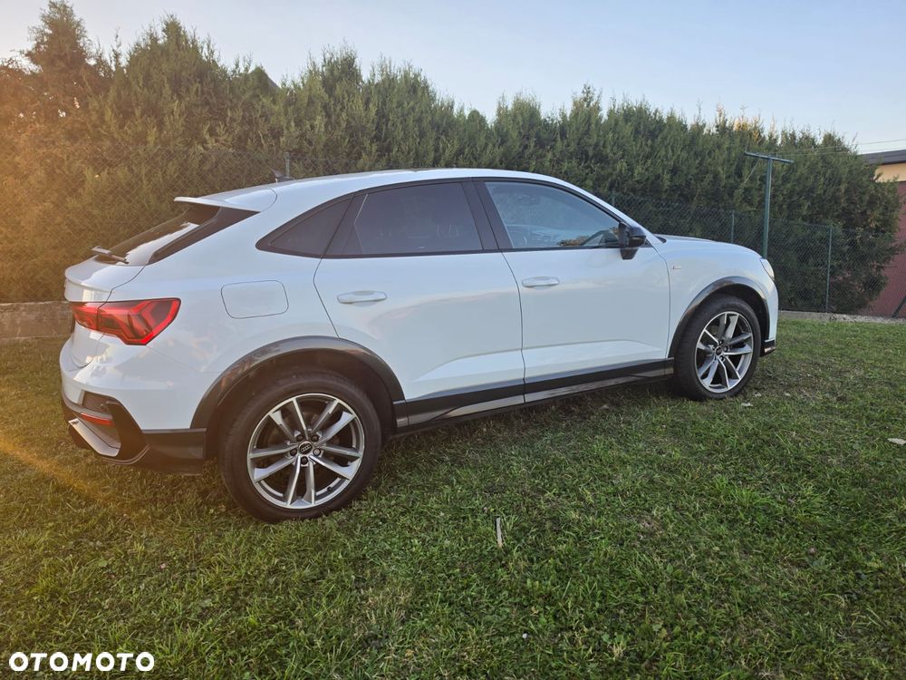 Audi Q3 2023 photo 3