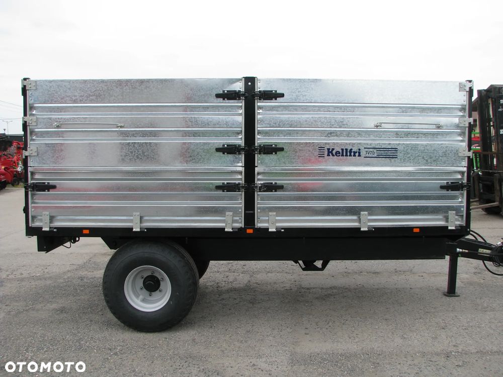 Pronar Przyczepy jednoosiowe Pronar T-655 2,5 tony, Przyczepa T-117 Cynkomet 3,5 tony, Wodziński WTP1W0-1 tona, WTP1W1-3,5 tony;  Przyczepa PR3T Euro-Masz 3 tony - 33