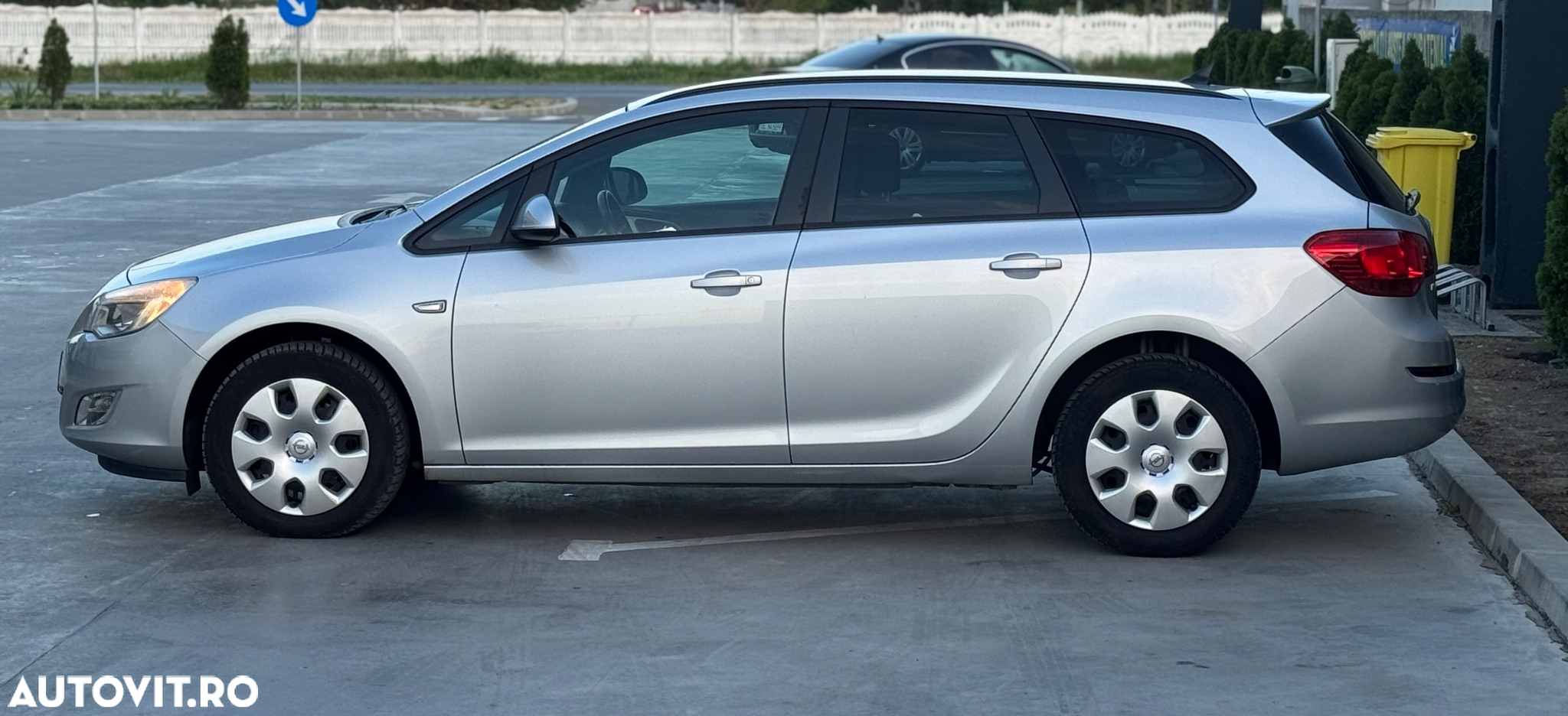 Opel Astra 1.7 CDTI DPF Sports Tourer Design Edition - 16