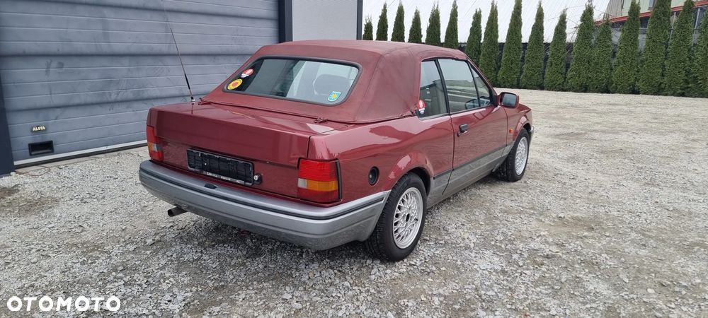 Ford Escort - 5
