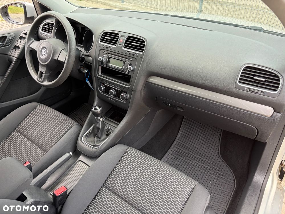 Volkswagen Golf 1.6 Trendline - 11