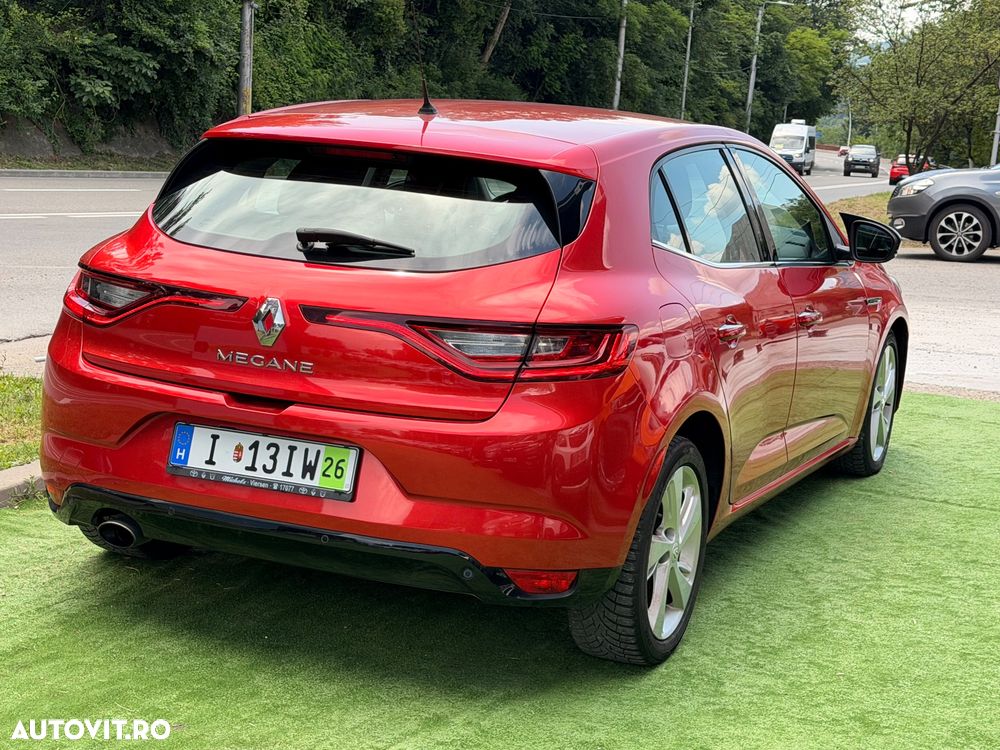 Renault Megane - 11