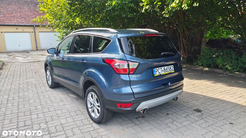 Ford Kuga 1.5 EcoBoost FWD Titanium - 3