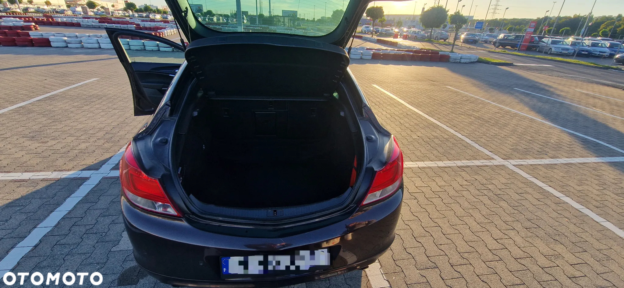 Opel Insignia - 8