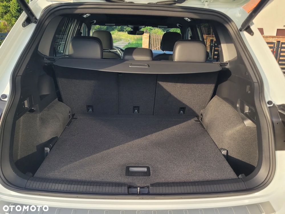 Volkswagen Tiguan 2,0 TSI OPF 4Motion DSG R-Line - 18