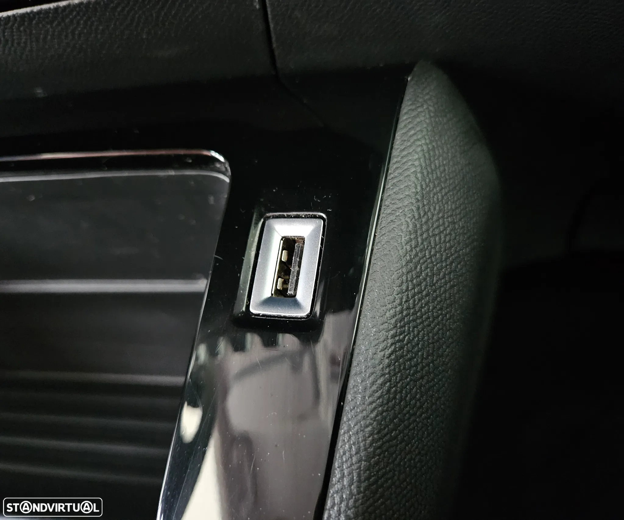 Peugeot 2008 PureTech 100 Stop&Start Active Pack - 31