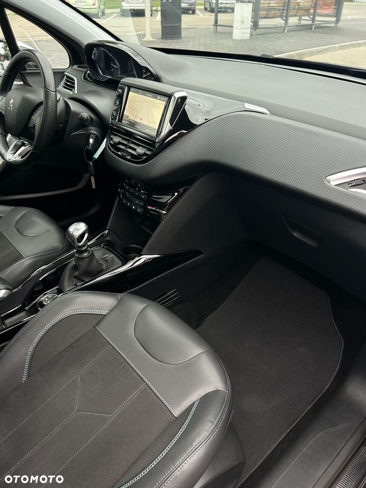 Peugeot 2008 1.6 BlueHDi Crossway S&S - 19
