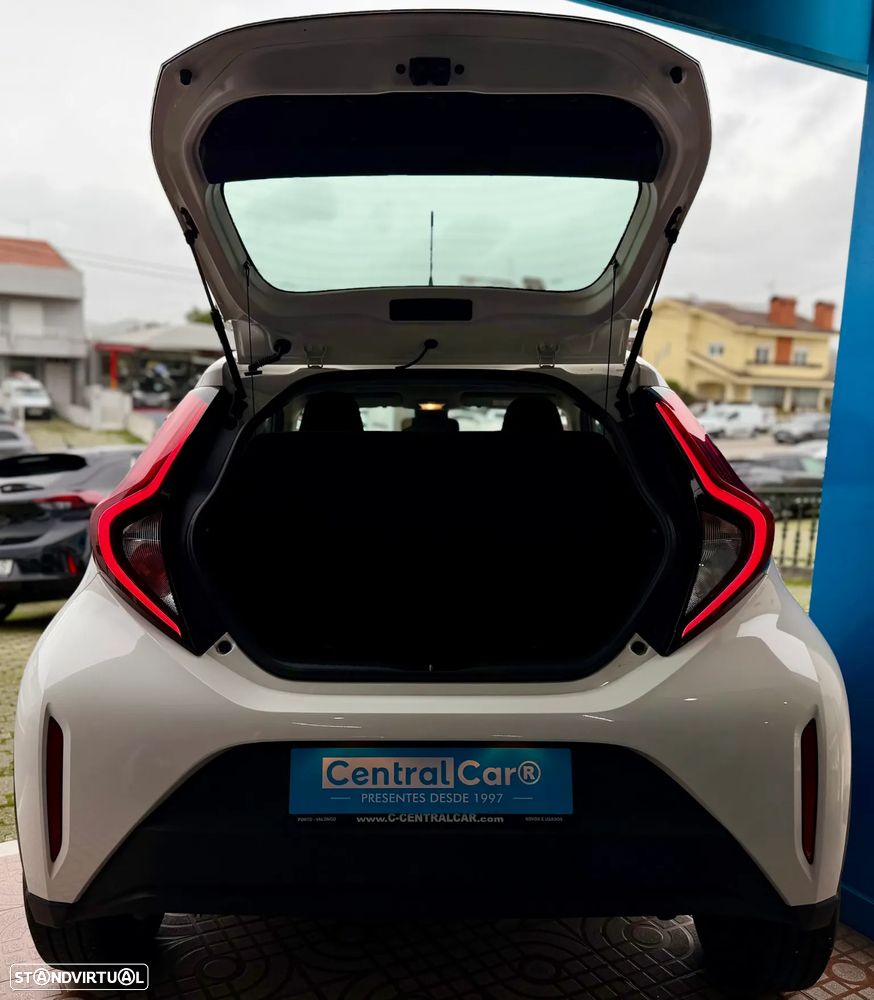Toyota Aygo X 1.0 Play - 24