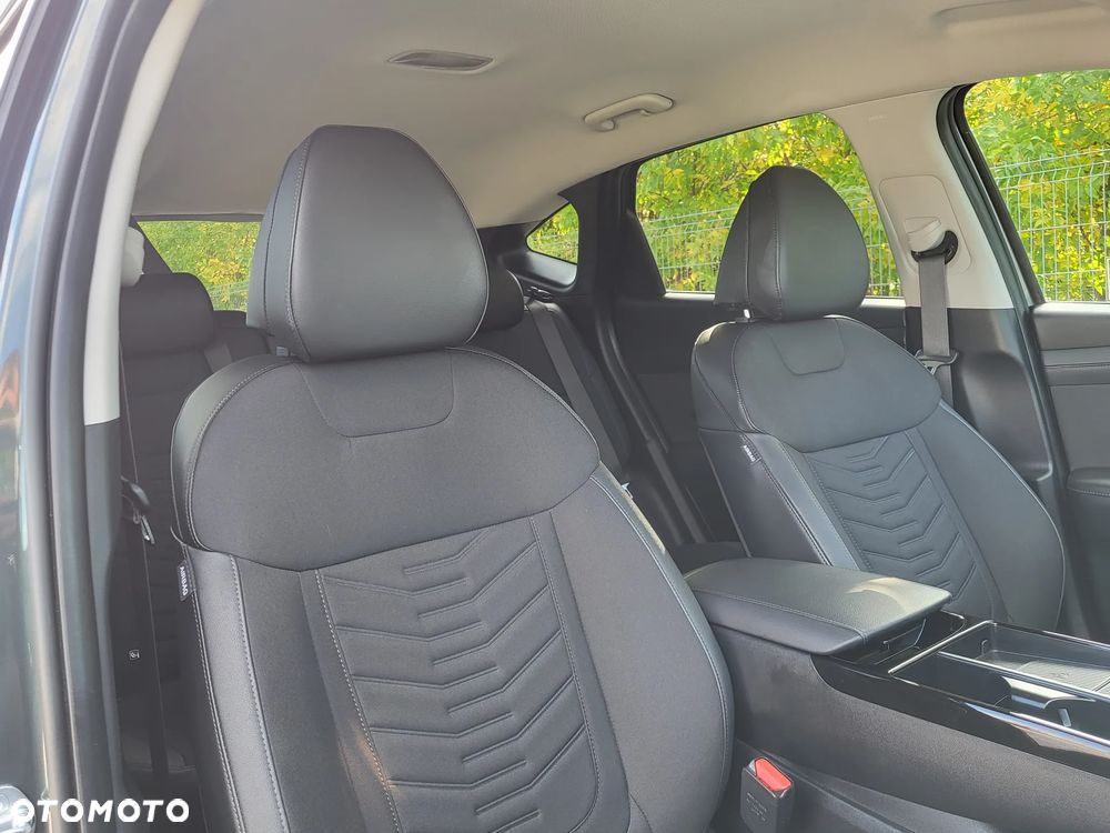 Hyundai Tucson 1.6 T-GDi HEV Executive 4WD - 11