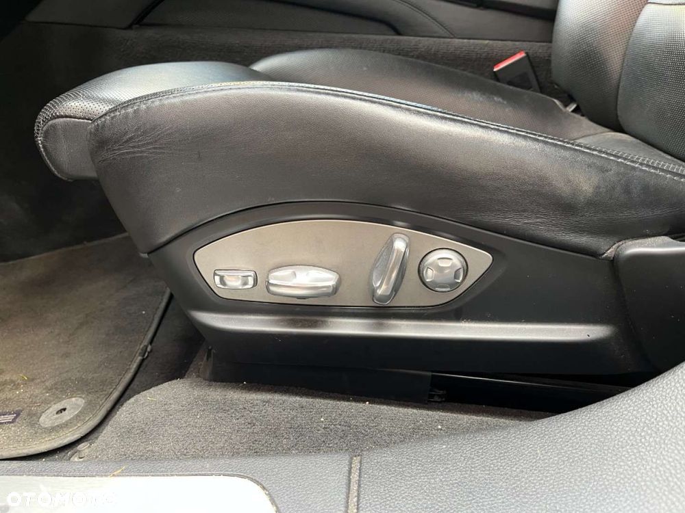 Porsche Panamera Turbo - 20