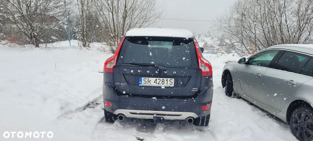 Volvo XC 60 D5 AWD Geartronic Kinetic - 19