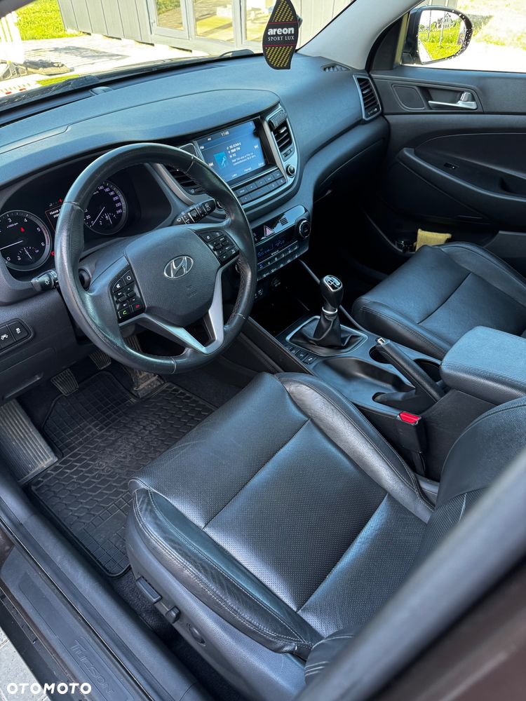 Hyundai Tucson 1.7 CRDI BlueDrive Comfort 2WD - 9