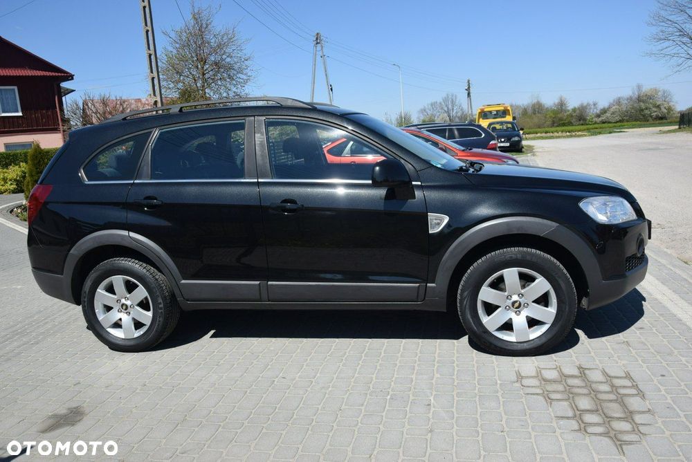 Chevrolet Captiva - 11