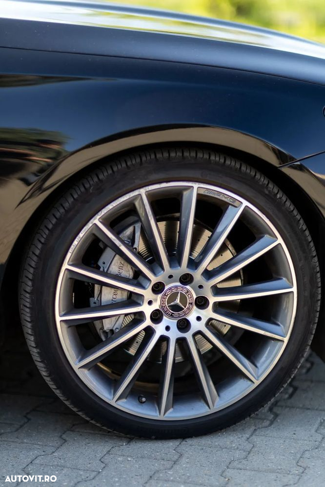 Mercedes-Benz E 220 d T 9G-TRONIC AMG Line - 9