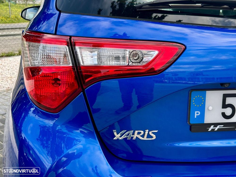 Toyota Yaris - 12