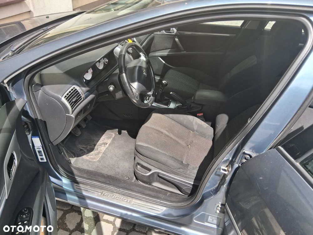 Peugeot 407 HDi 135 Premium - 12