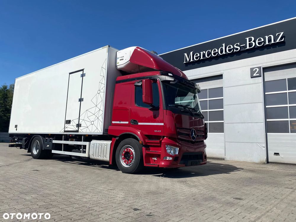 Mercedes-Benz ACTROS 1843 CHŁODNIA / WINDA 1,5T