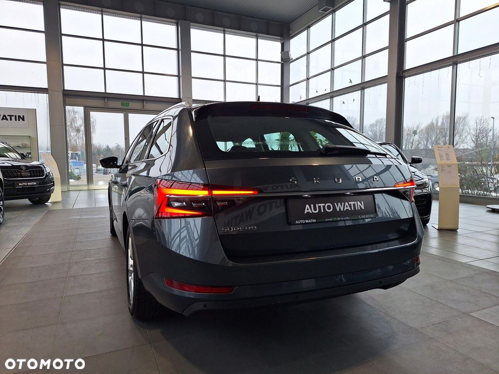 Skoda Superb 2.0 TDI SCR Ambition DSG - 3