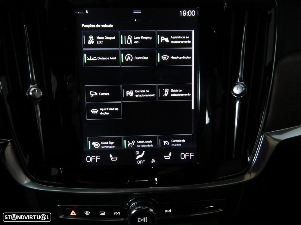 Volvo V90 2.0 D4 Inscription Geartronic - 23