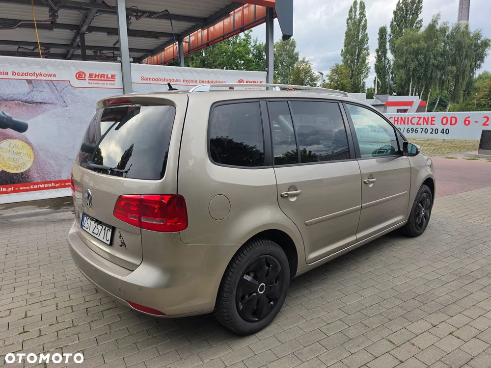Volkswagen Touran 1.2 TSI Comfortline - 6