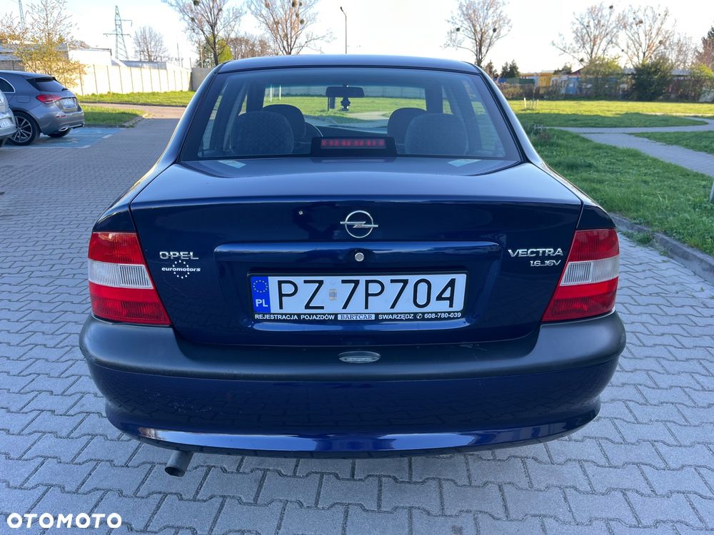 Opel Vectra 1.6 CD - 5