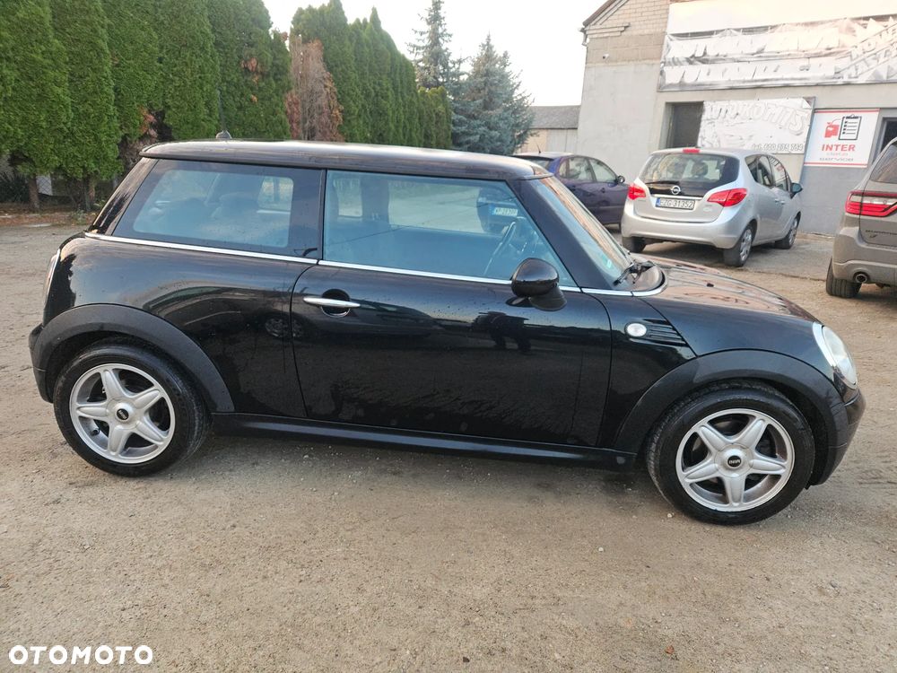 MINI ONE - 7