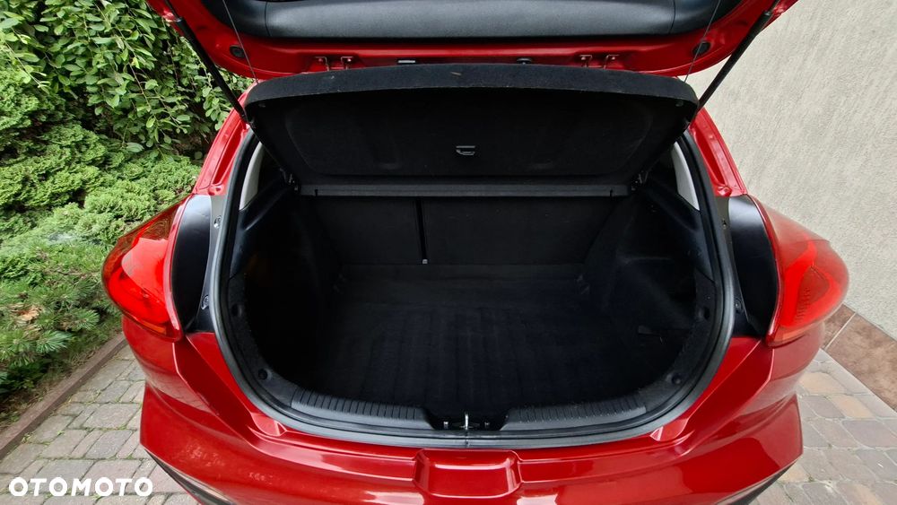 Kia ProCeed 1.6 GDI Edition 7 - 10