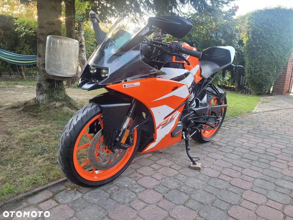 KTM RC 125 - 18