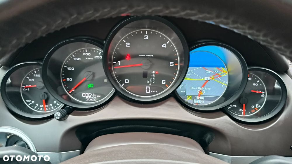 Porsche Cayenne Diesel Platinum Edition - 33