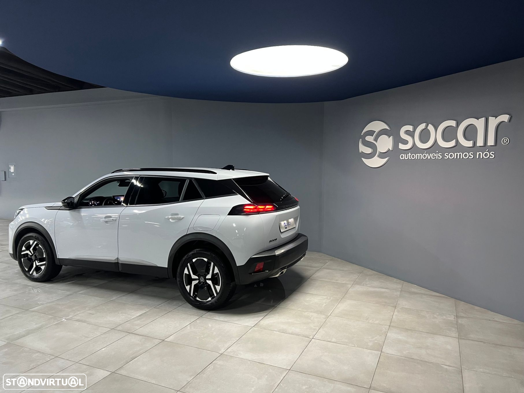 Peugeot 2008 1.2 PureTech Allure Pack EAT8 - 10