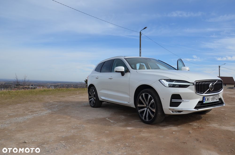 Volvo XC 60 B5 B AWD Ultimate Bright - 22