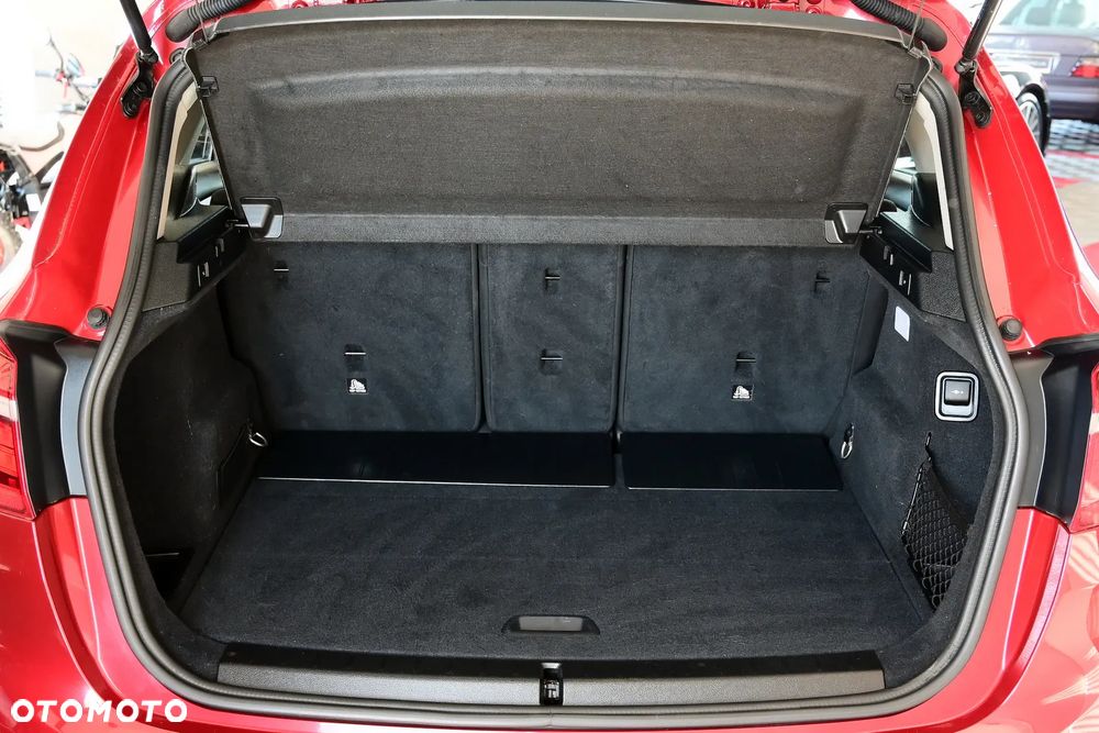 BMW Seria 2 218i Active Tourer - 31