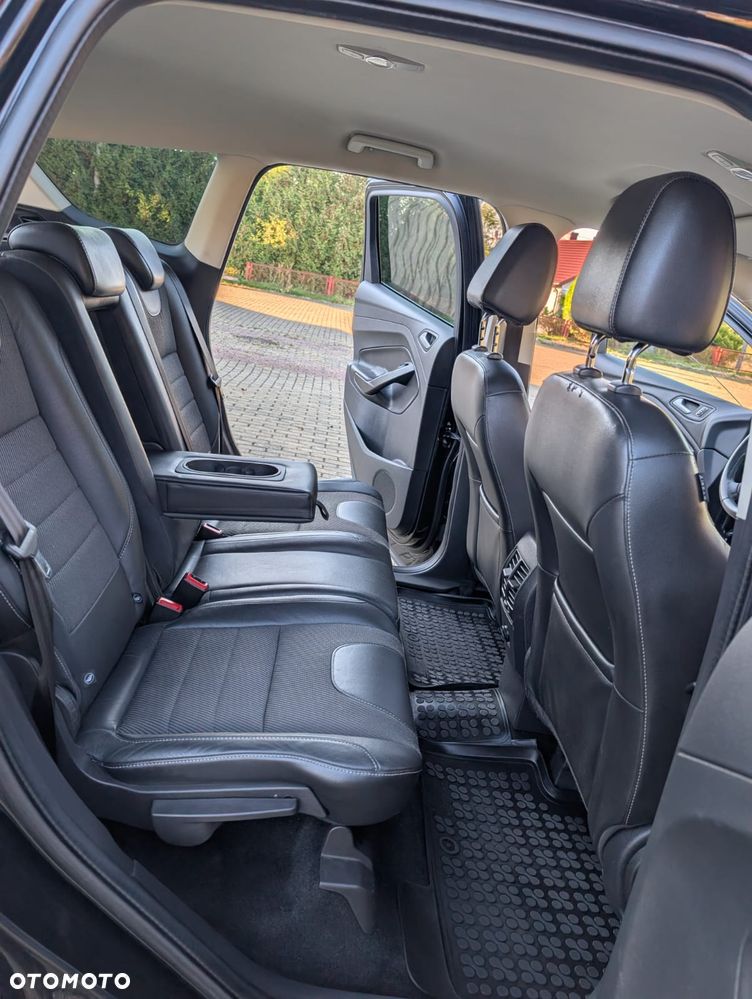 Ford Kuga 2.0 TDCi 4WD Trend - 32