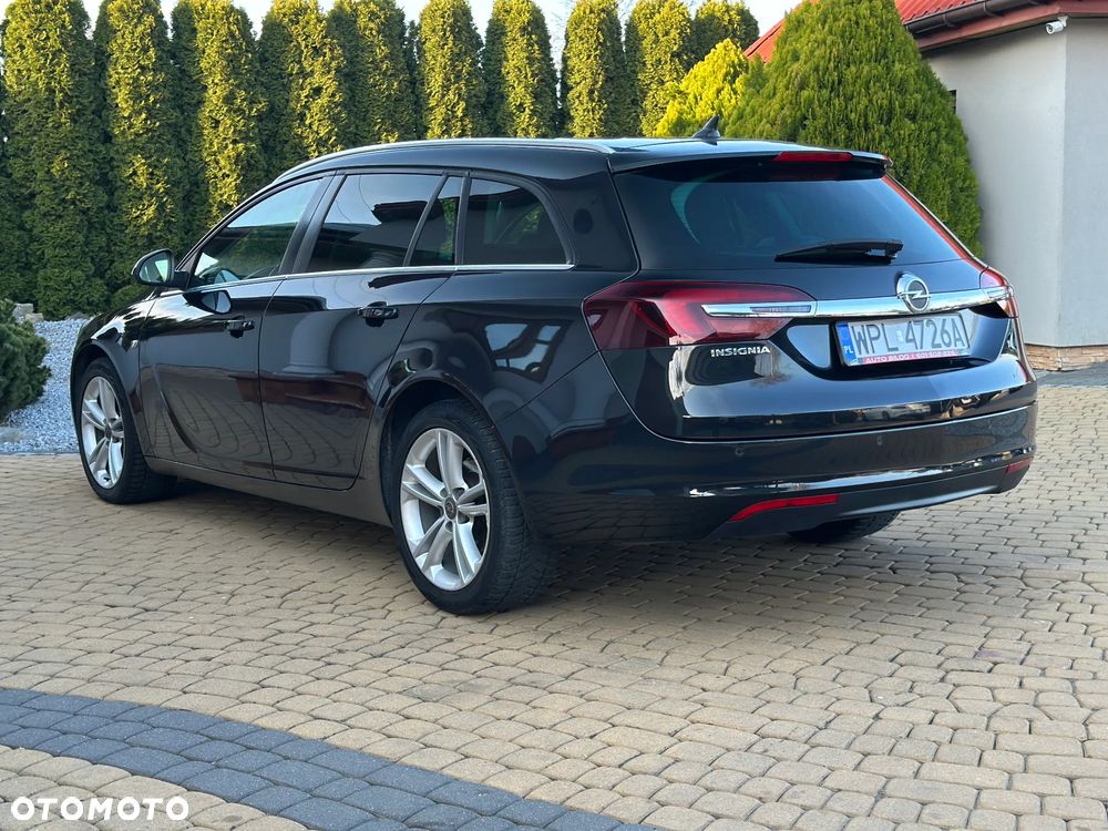 Opel Insignia 1.4 T Cosmo S&S - 12
