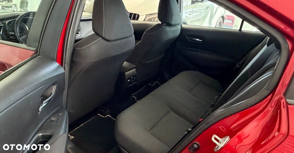 Toyota Corolla - 10