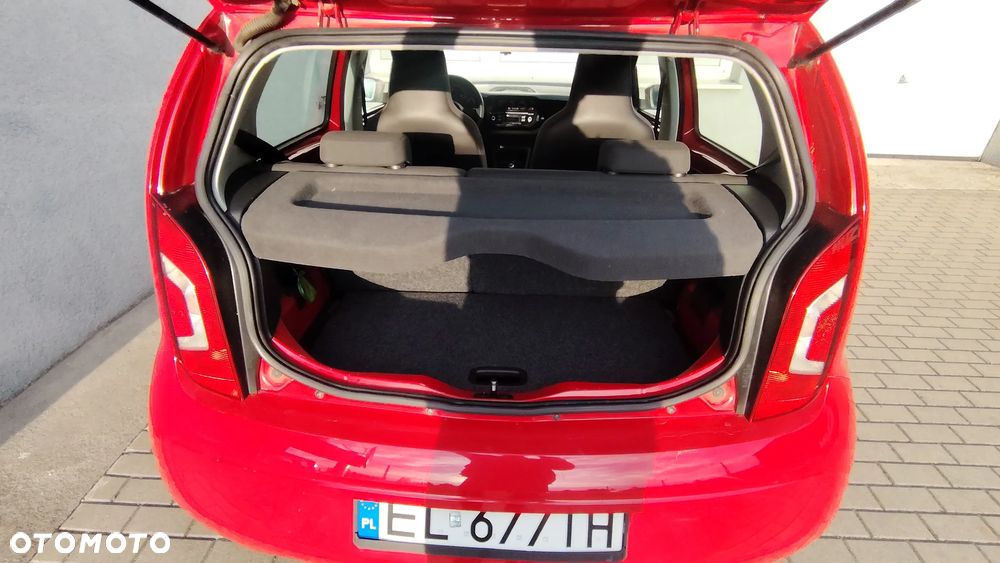 Volkswagen up! - 25