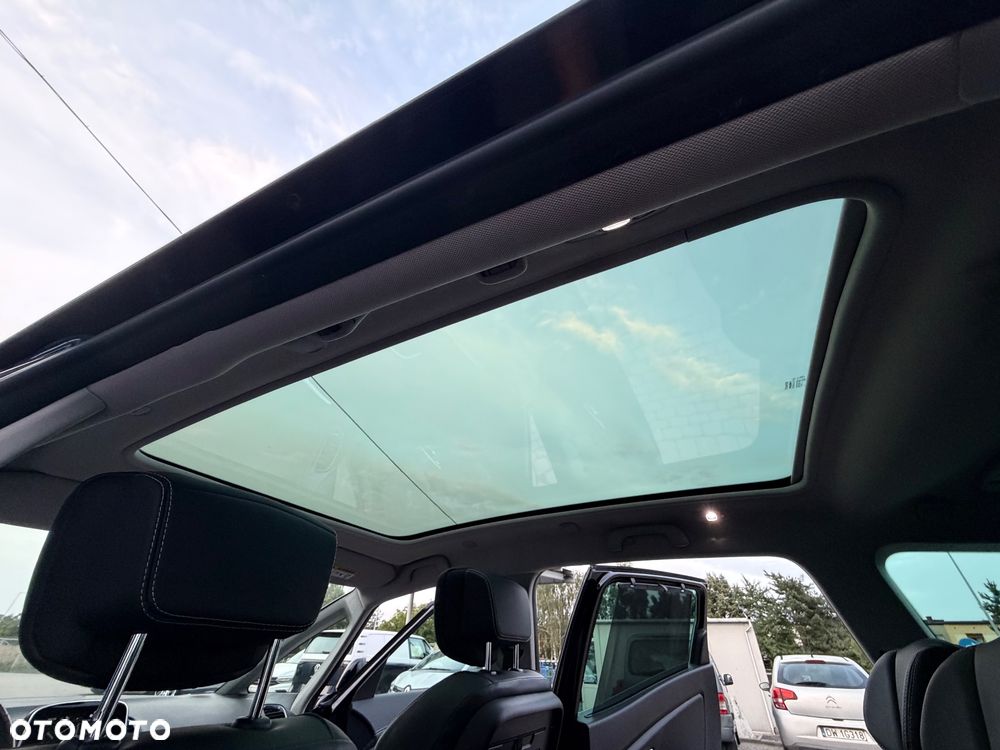 Renault Grand Scenic - 38