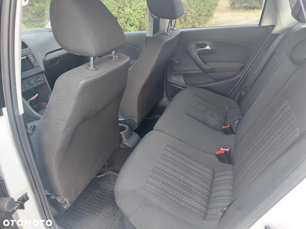 Volkswagen Polo - 7