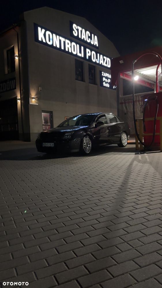 Opel Vectra 2.0 T Design - 8