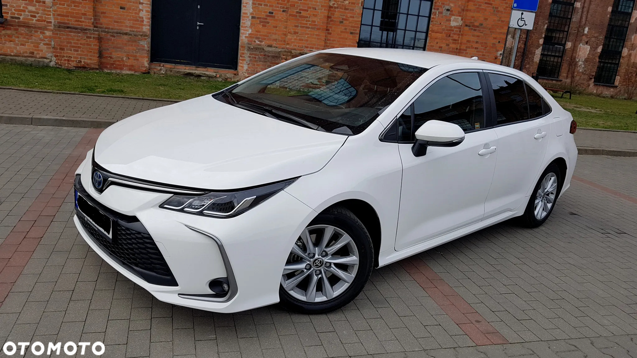 Toyota Corolla 1.8 Hybrid Comfort - 6