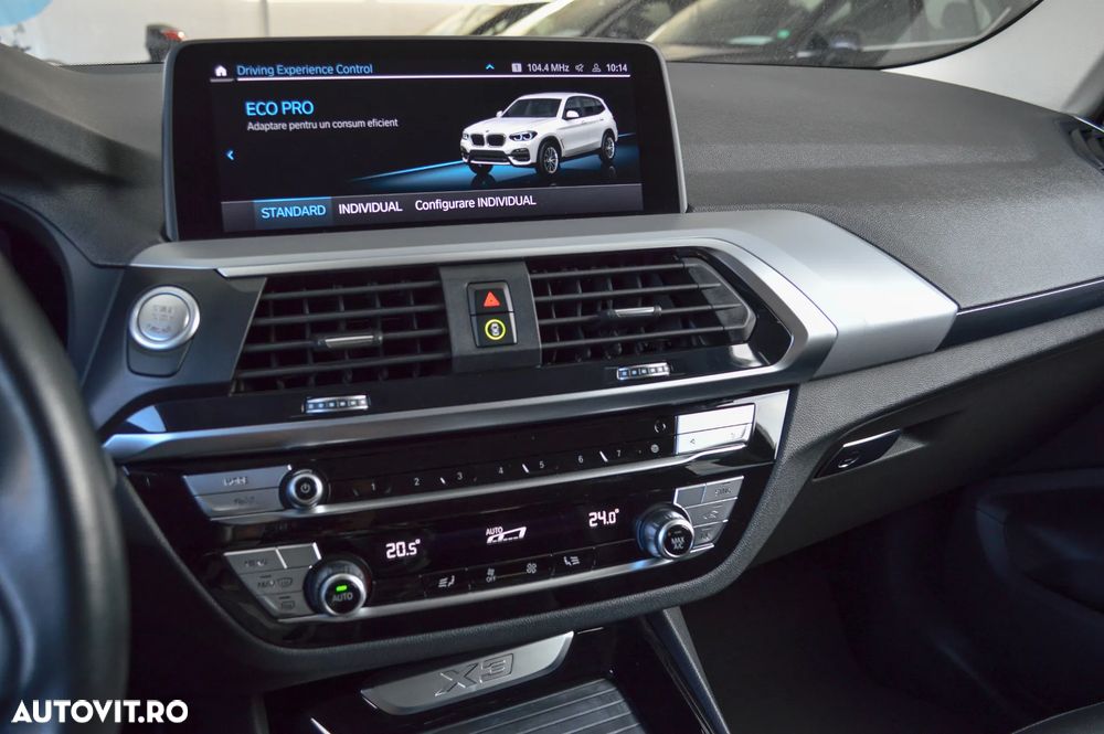 BMW X3 xDrive20d AT xLine - 31
