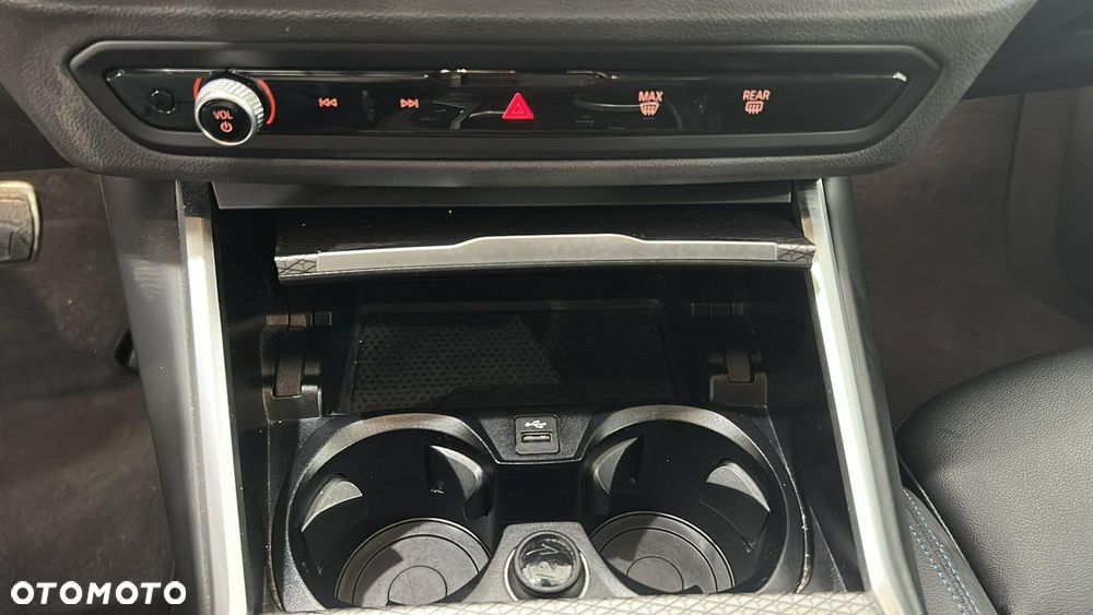 BMW Seria 3 318d M Sport - 21