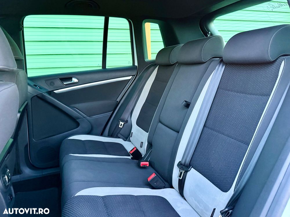 Volkswagen Tiguan 1.4 TSI BlueMotion Technology Sport & Style - 10