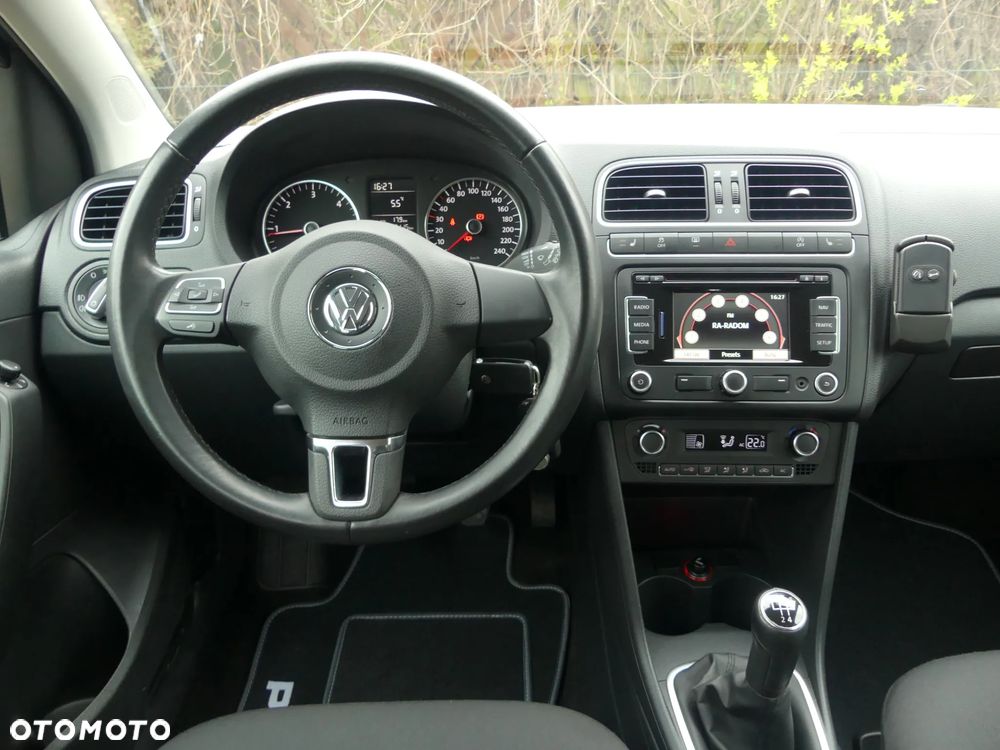 Volkswagen Polo - 26