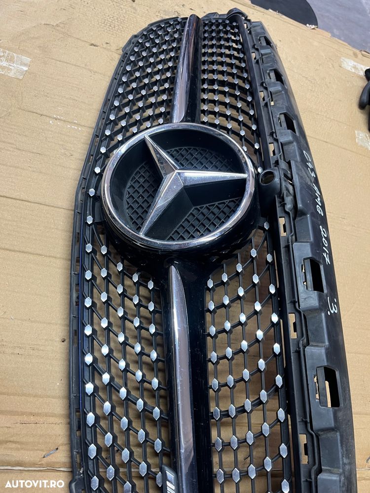 Grila bară fata Mercedes C43 Amg w205 2017 - 4