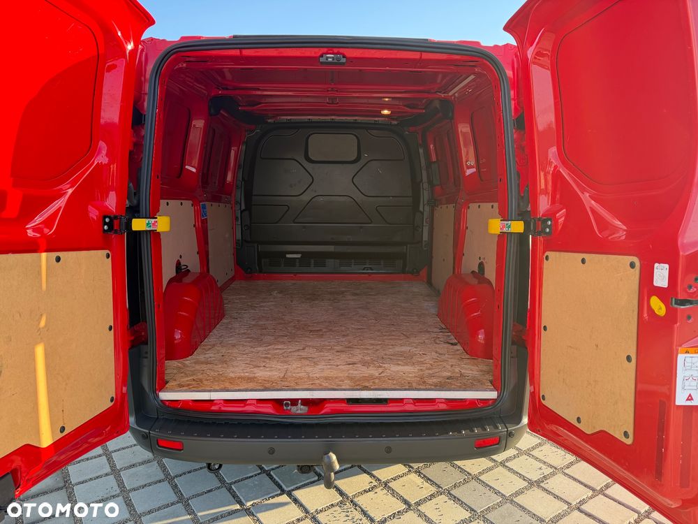 Ford TRANSIT CUSTOM - 14