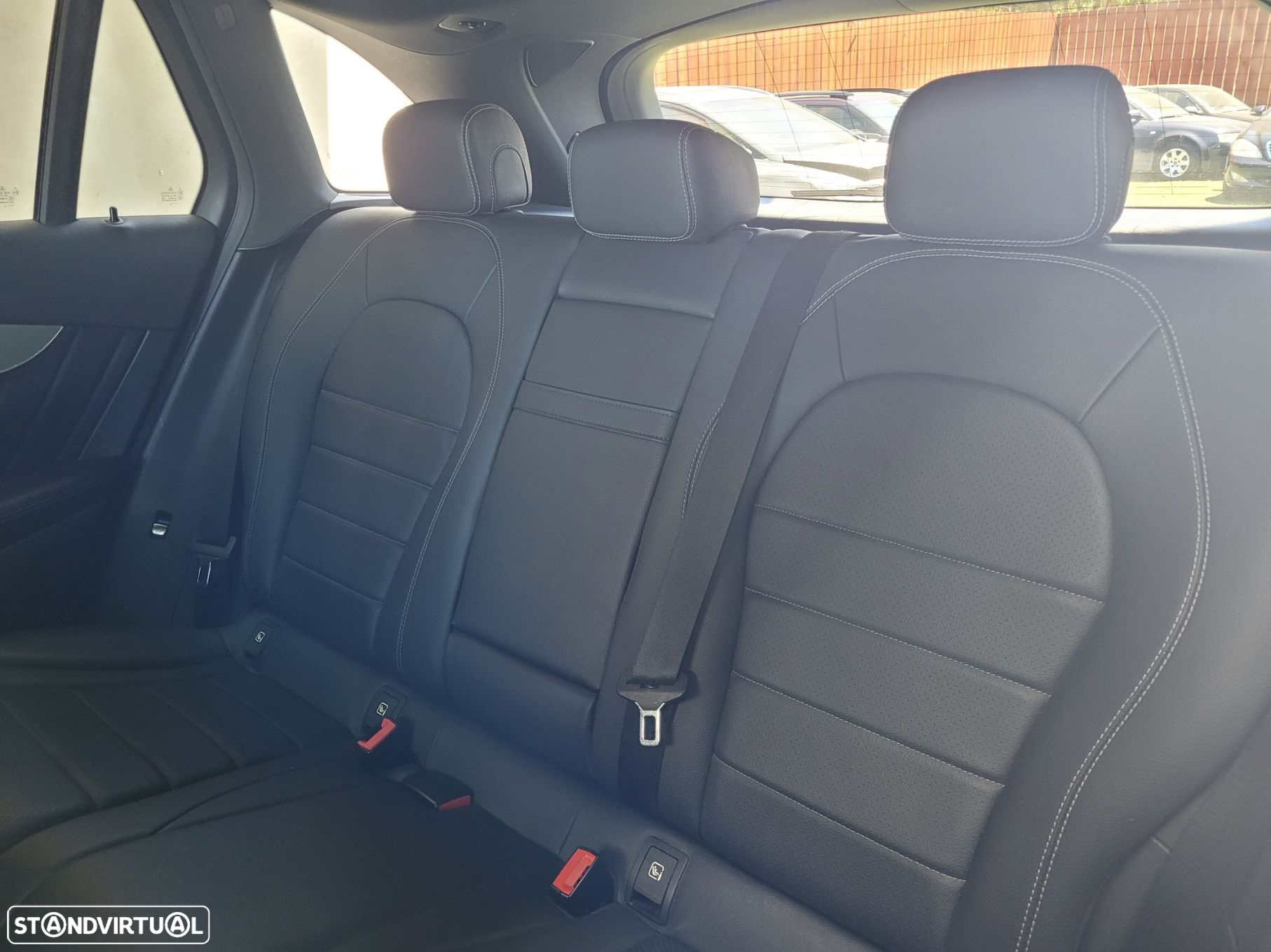 Mercedes-Benz GLC 350 e AMG Line 4-Matic - 12