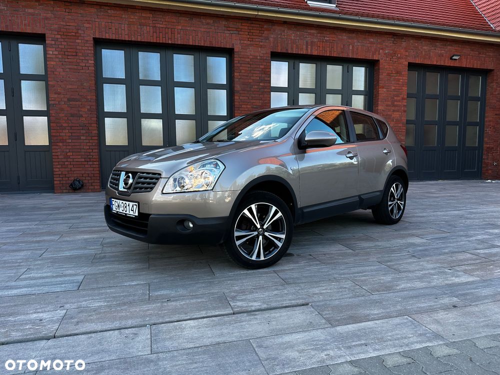 Nissan Qashqai 2.0 Tekna CVT - 2