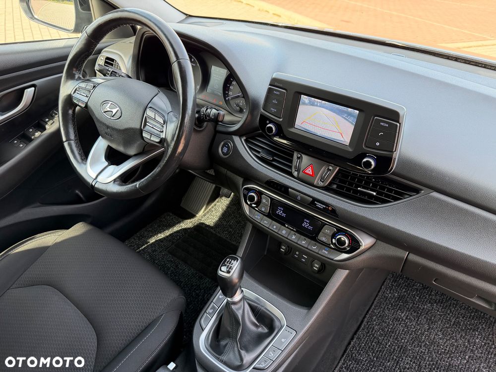 Hyundai i30 1.4 T-GDI Premium - 23